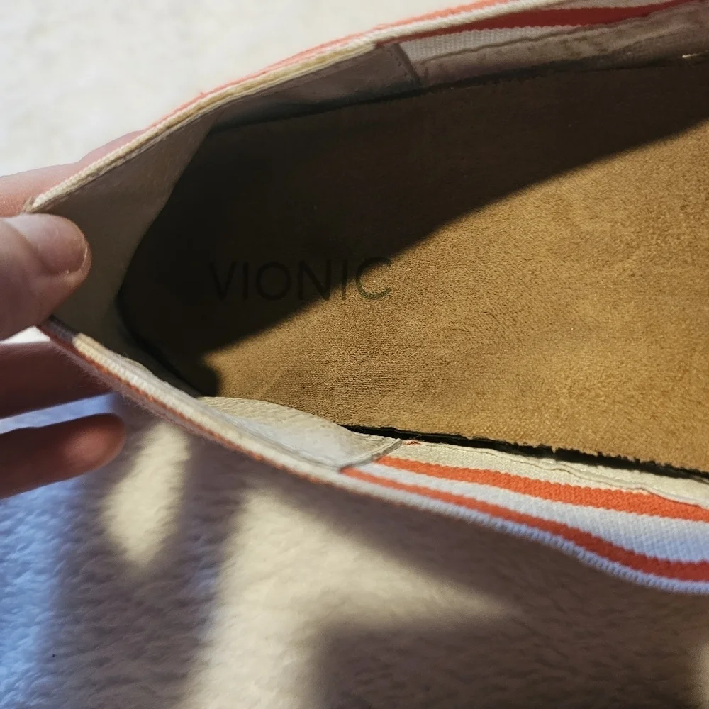 Vionic Size 8 Valeri Canvas Striped Slip On Espadrille Loafers